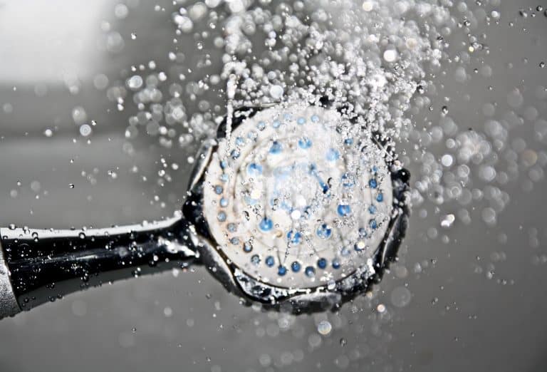 Best Smart Shower Heads – What, Why, and Which Ones To Buy